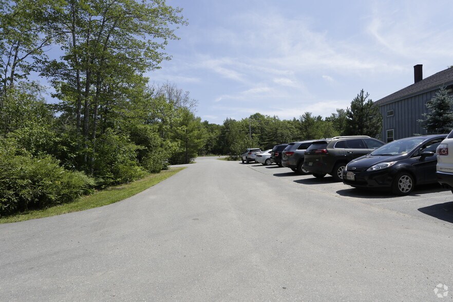 More Photos Of 485 Commercial St, Rockport Office For Sale