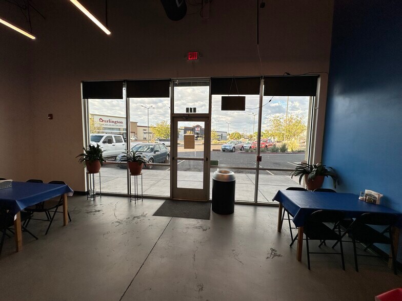 More Photos Of 4100 Central Ave SW, Albuquerque Fast Food For Sale