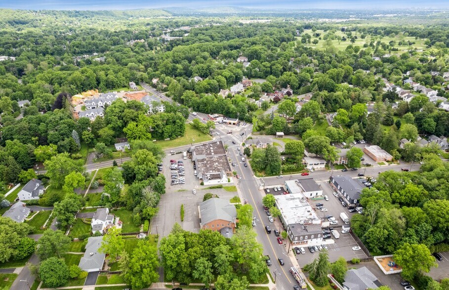 More Photos Of 855 Mountain Ave, Mountainside Bank For Sale