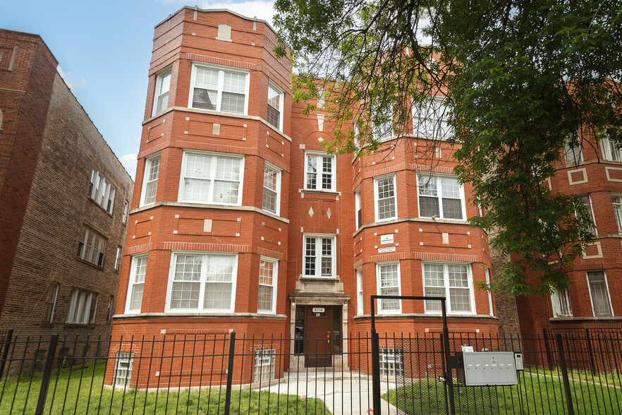 Primary Photo Of 8238 S Eberhart Ave, Chicago Apartments For Sale