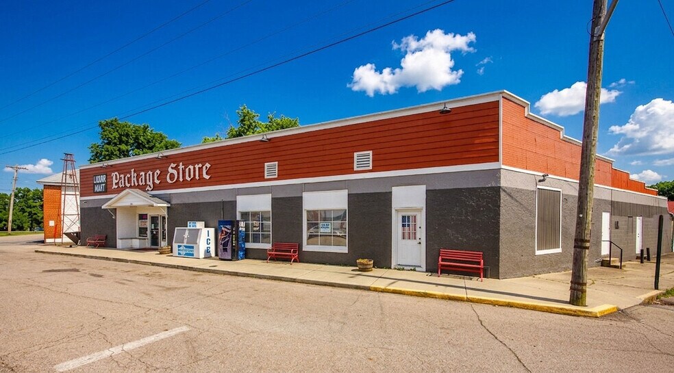 More Photos Of 100 S Brookville Pike, West College Corner Freestanding For Sale