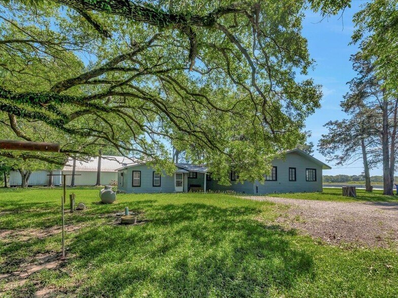 More Photos Of 8166 S US Highway 59, Diboll Religious Facility For Sale