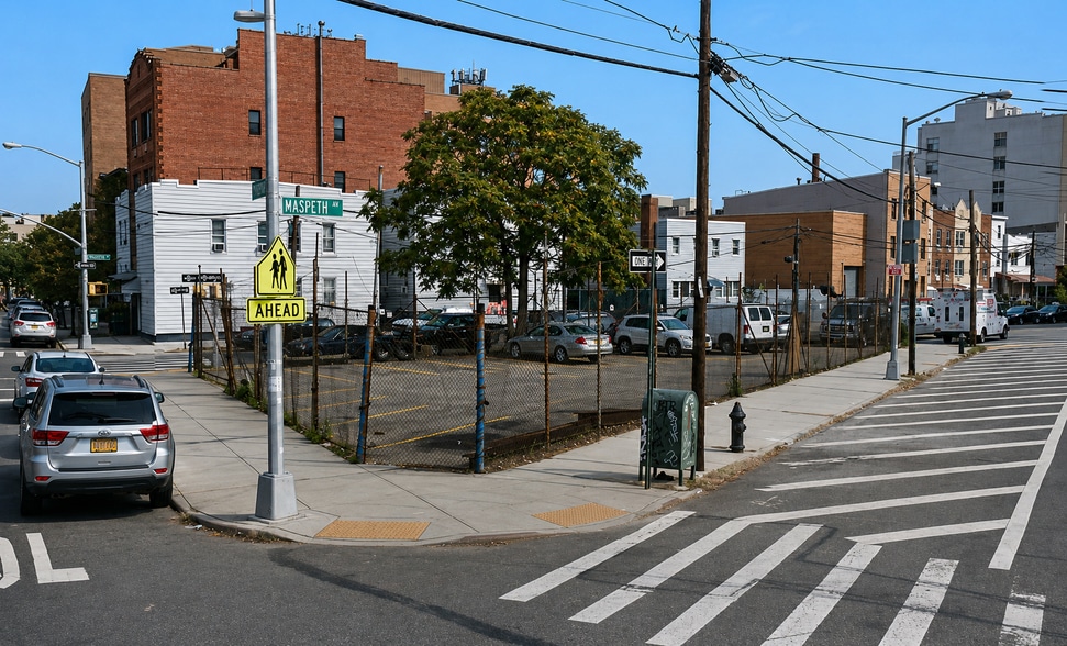 More Photos Of 220 Conselyea St, Brooklyn Land For Sale