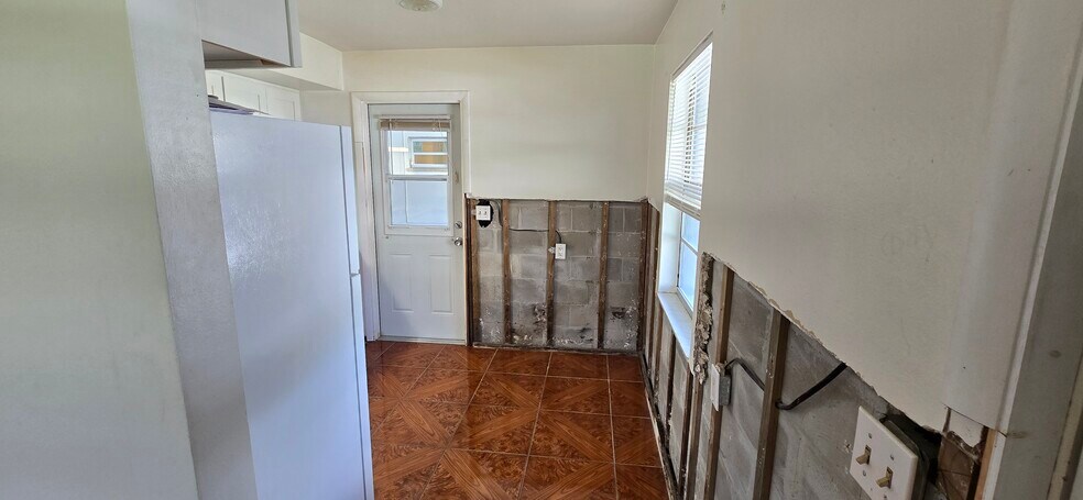 More Photos Of 3404 Dahlia Pl, Largo Apartments For Sale