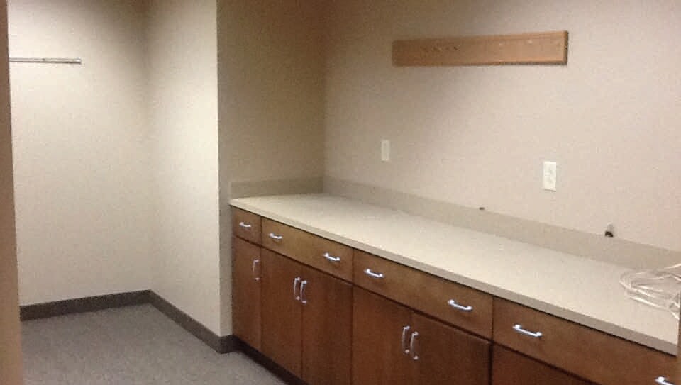 More Photos Of 1045 James St, Syracuse Medical For Lease