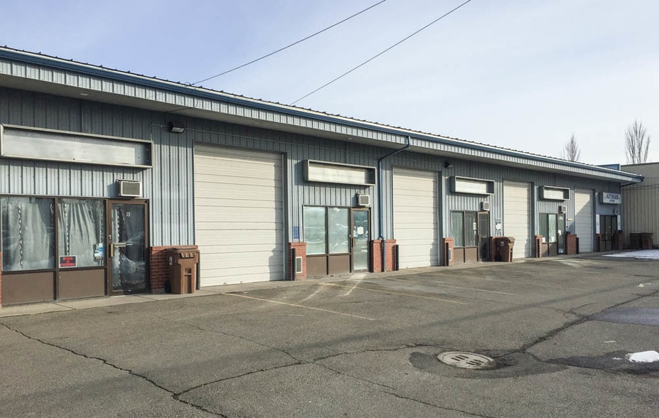 More Photos Of 1414 N Fiske St, Spokane Flex For Lease
