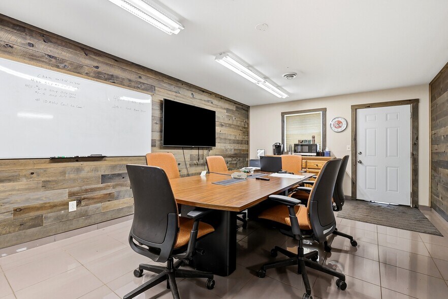 More Photos Of 5382 County Road A, Lancaster Industrial For Lease