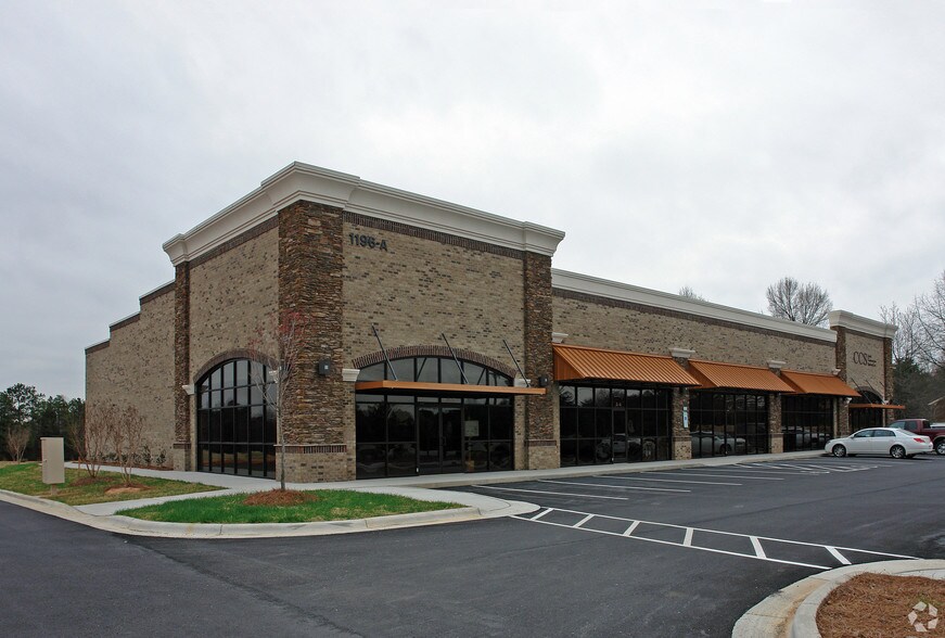 More Photos Of 1196 Pleasant Ridge Rd, Greensboro Research And Development For Lease