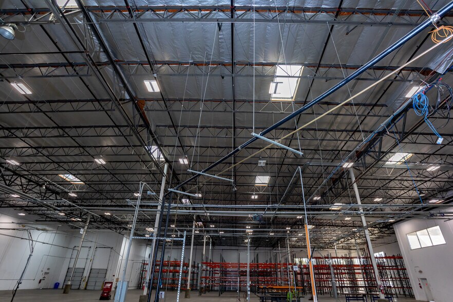More Photos Of 10730 Bell Ct, Rancho Cucamonga Warehouse For Lease
