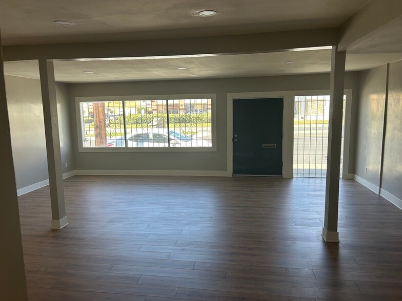 More Photos Of 13426 Telegraph Rd, Whittier Warehouse For Lease