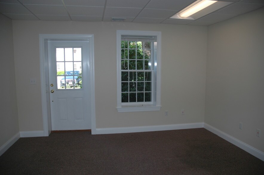 More Photos Of 54 Junction Square Dr, Concord Office For Sale