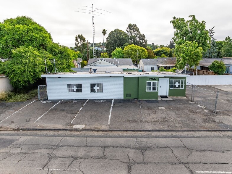 More Photos Of 1966 Broadway St, Vallejo Storefront For Sale