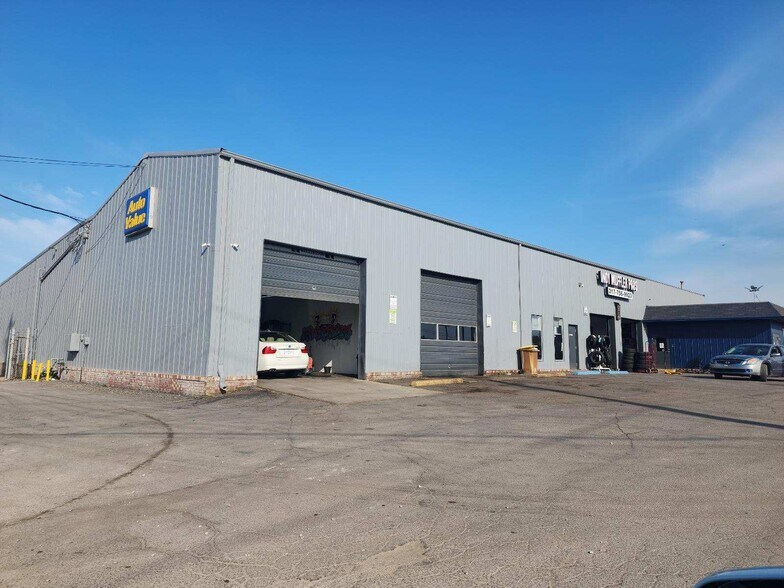 More Photos Of 3402 N Shadeland Ave, Indianapolis Auto Repair For Sale