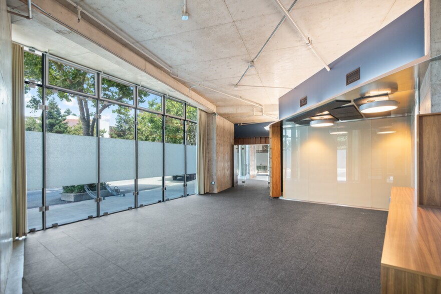More Photos Of , Palo Alto Office For Sale