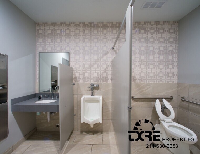 More Photos Of 1151 N Buckner Blvd, Dallas Medical For Lease
