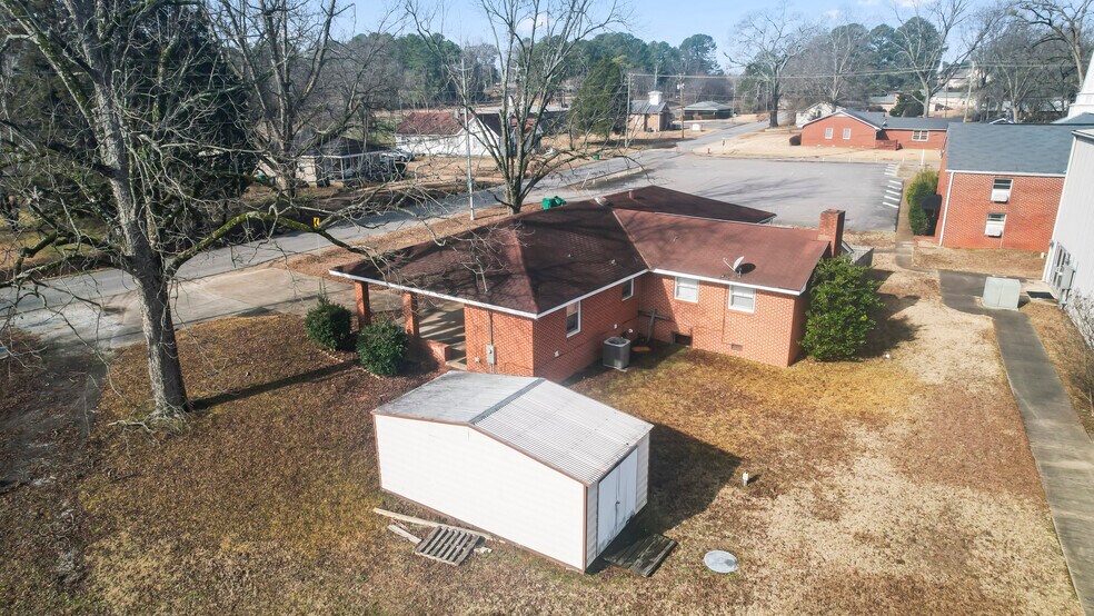 More Photos Of 2117 Church St, Cottondale Religious Facility For Sale