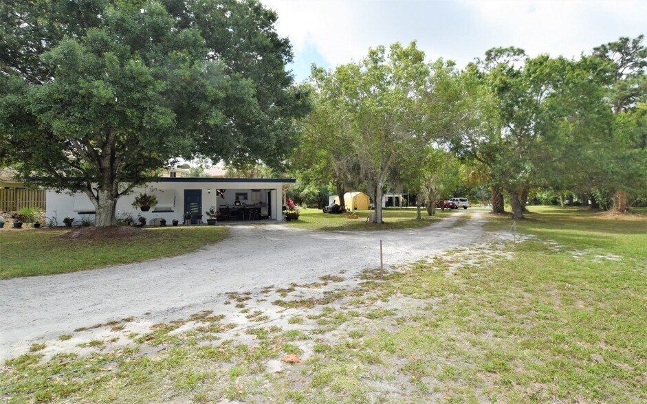 More Photos Of 5445 S Kanner Hwy, Stuart Land For Sale