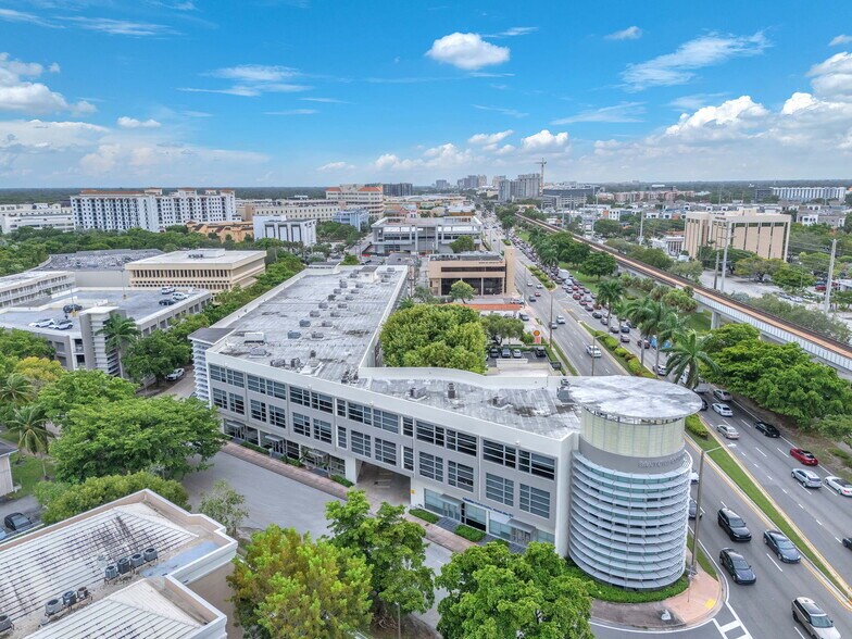 More Photos Of 1430 S Dixie Hwy, Coral Gables Office For Sale