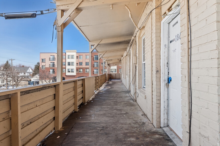 More Photos Of 1844 Central Ave NE, Minneapolis Apartments For Sale