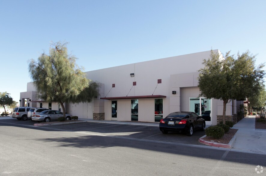 More Photos Of 6615 S Eastern Ave, Las Vegas Office For Lease