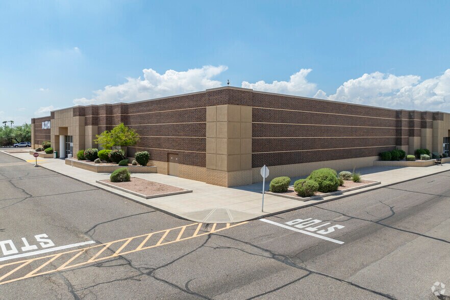 Primary Photo Of 4637 E Chandler Blvd, Phoenix Department Store For Sale