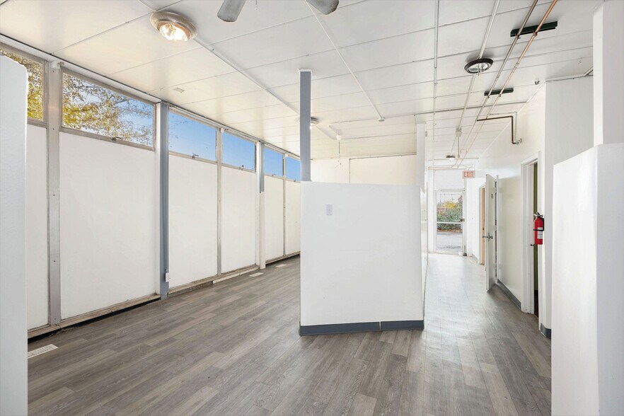 More Photos Of 740 Emerick St, Ypsilanti Medical For Lease