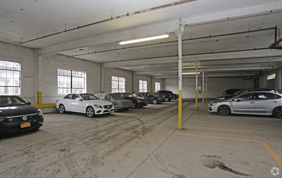 More Photos Of 180 Lancaster St, Albany Parking Garage For Sale
