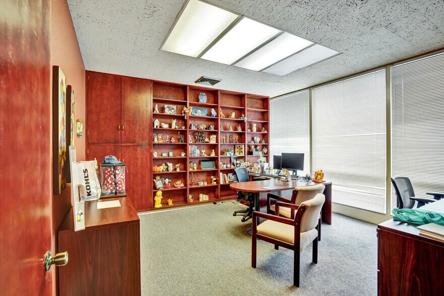 More Photos Of 2811 Castro Valley Blvd, Castro Valley Office Residential For Sale