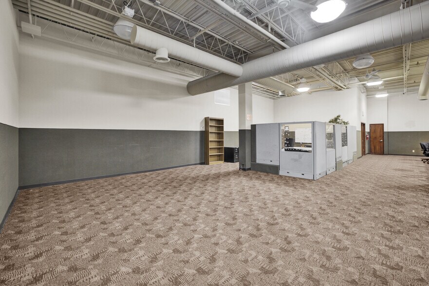More Photos Of 4915 S Union Ave, Tulsa Office For Sale
