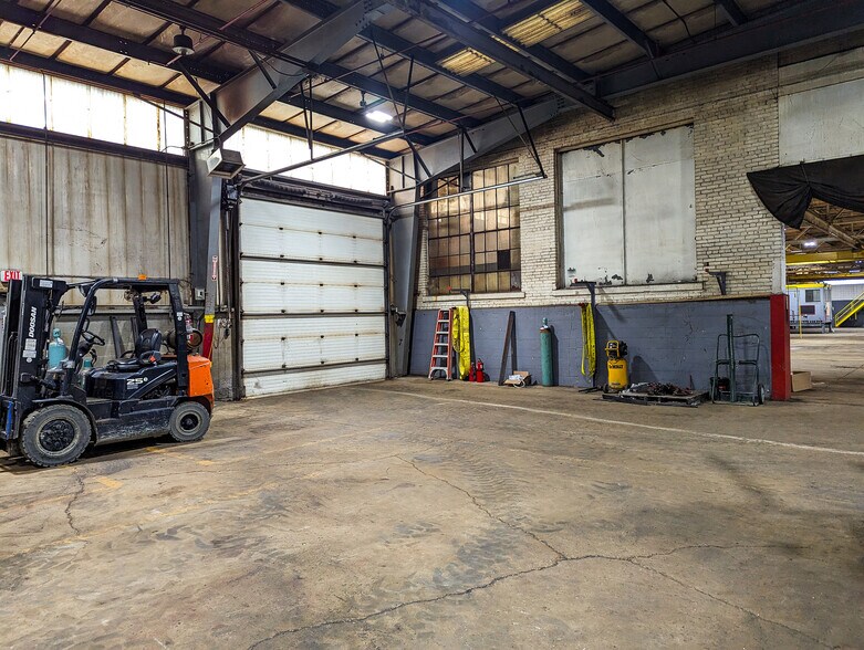 More Photos Of 765 Hertel Ave, Buffalo Manufacturing For Lease