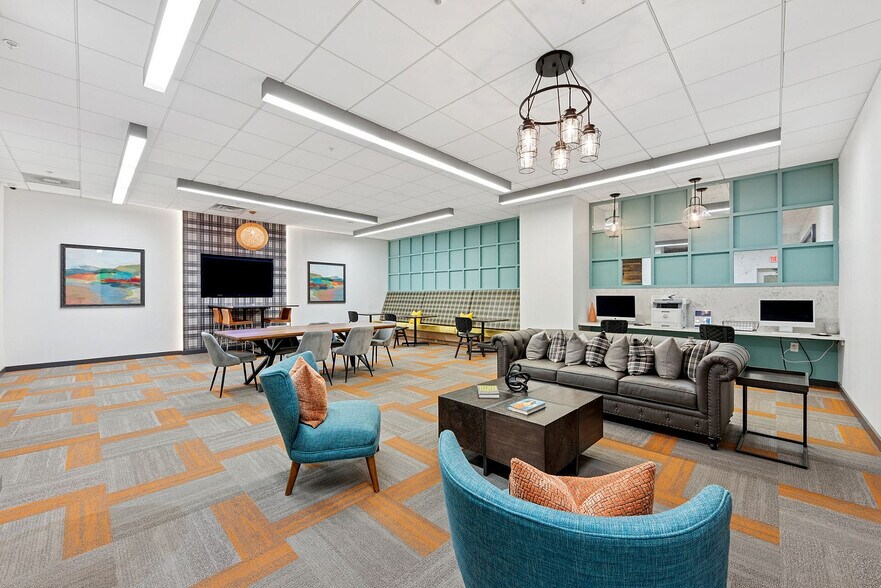 More Photos Of 2010 Cumberland Ave, Knoxville Apartments For Lease