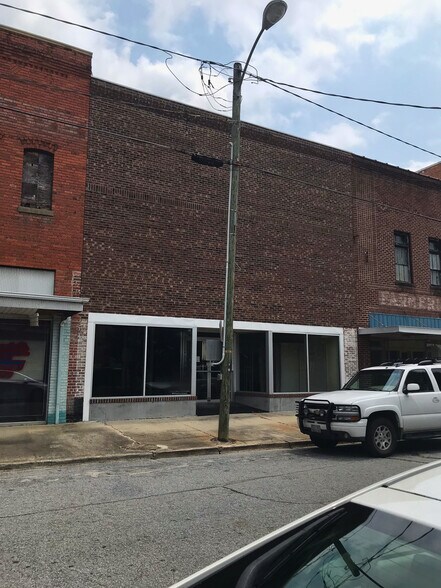 More Photos Of 114-120 Washington St, Williamston Storefront Retail Office For Sale