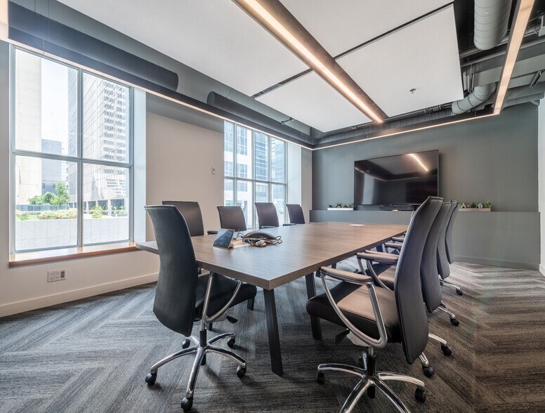 More Photos Of 145 Adelaide St W, Toronto Office For Lease