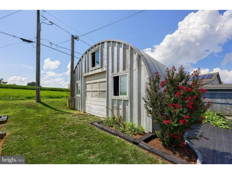 More Photos Of 240 Railroad Ave, Bird In Hand Flex For Sale