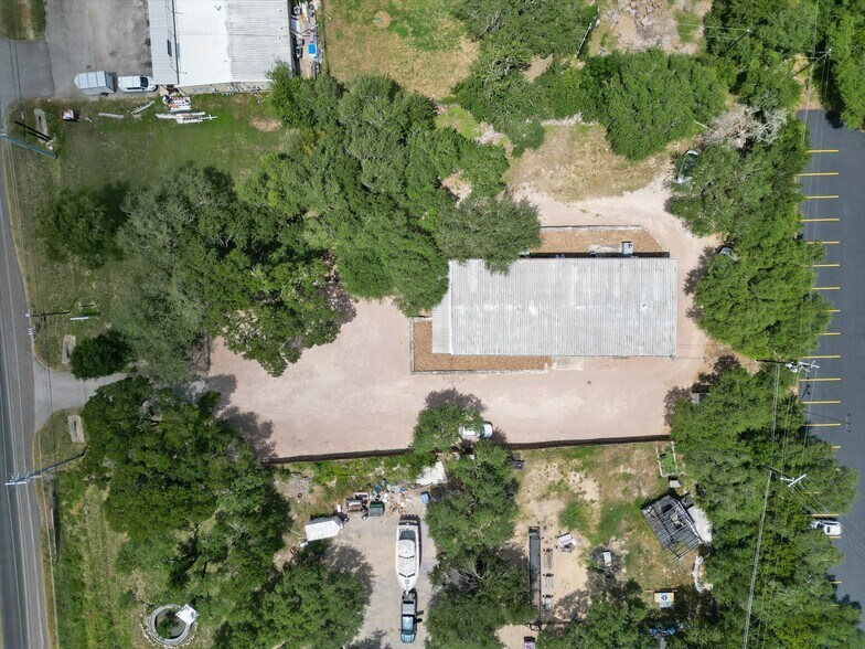 More Photos Of 2108 Ranch Road 12, San Marcos General Retail For Sale