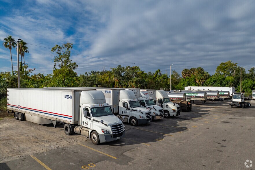 More Photos Of 5911 E Martin Luther King Blvd, Tampa Land For Lease