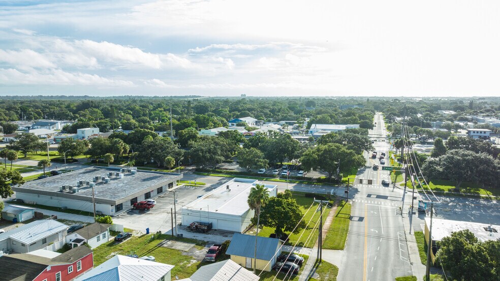 More Photos Of 2315 14th Ave, Vero Beach Medical For Sale