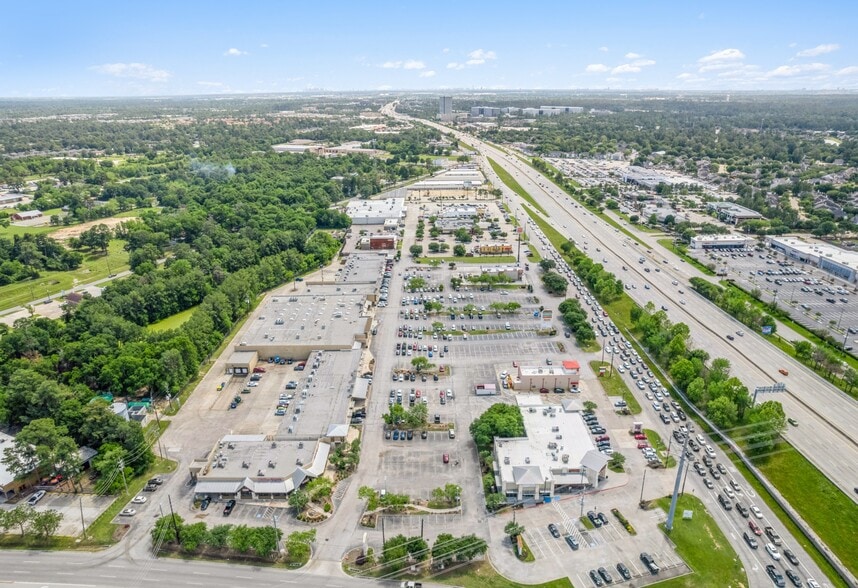 More Photos Of 22428-22560 SH 249, Houston Unknown For Lease