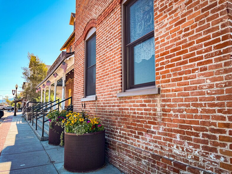 More Photos Of 101 E Bridge Ave, Saratoga Hotel For Sale