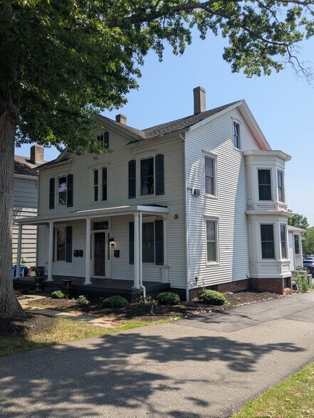 Primary Photo Of 68 N Bridge St, Somerville Office For Lease