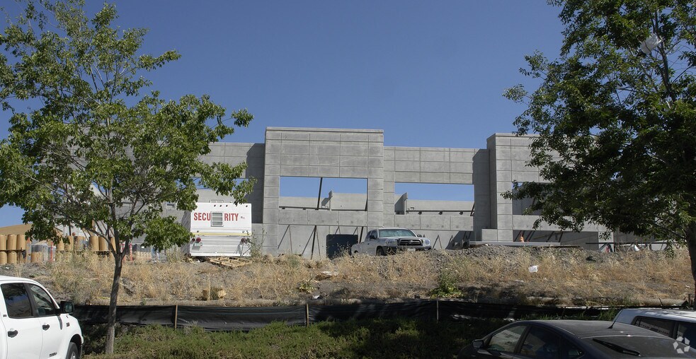 More Photos Of 3163-3179 Independence Dr, Livermore Research And Development For Lease