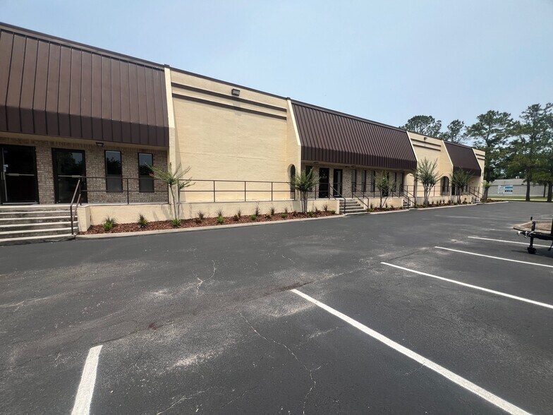 More Photos Of 11222 St Johns Ind Pky, Jacksonville Unknown For Lease