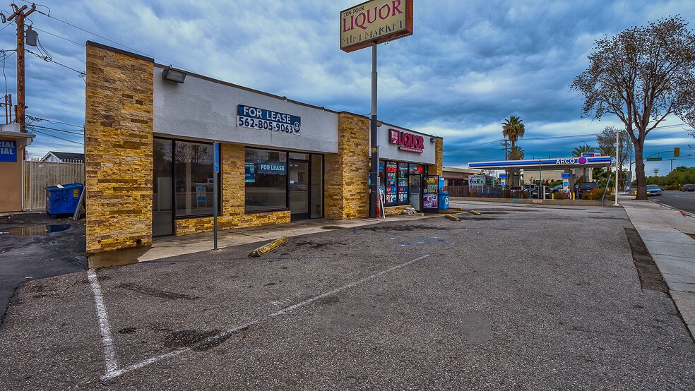 More Photos Of 14016-14020 Lambert Rd, Whittier Storefront For Lease