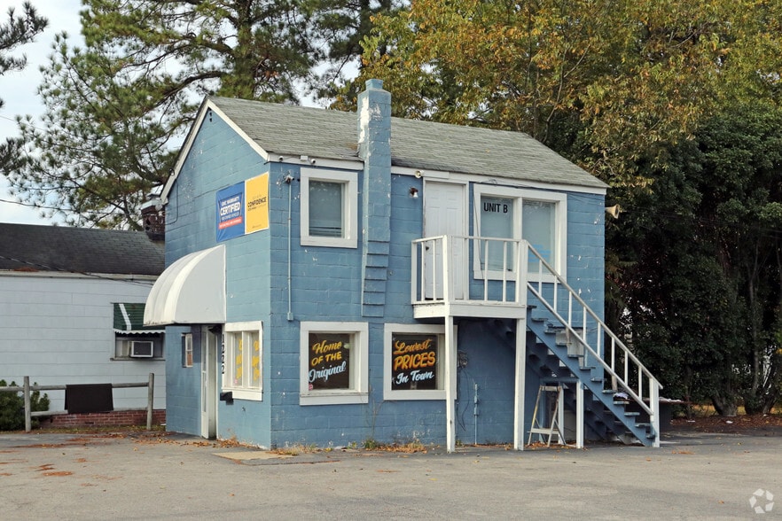 Primary Photo Of 1222 Tarboro St, Wilson Freestanding For Lease
