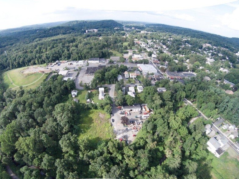 More Photos Of 14 Cary Pl, Mount Kisco Land For Lease