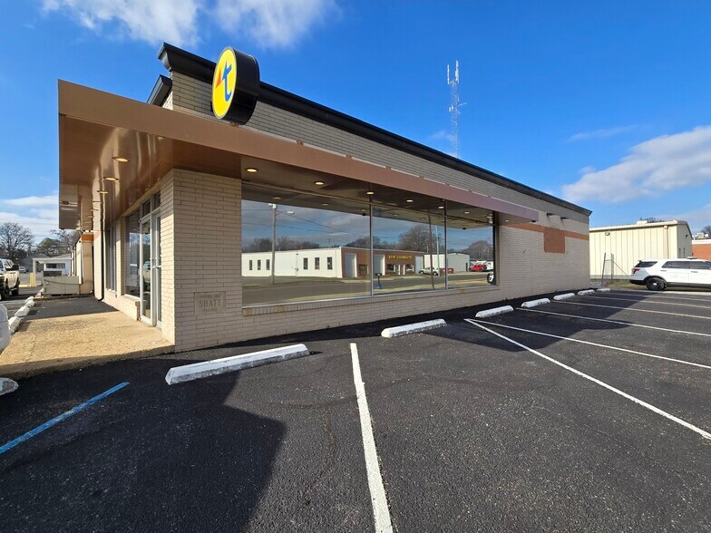 Primary Photo Of 623 Perkins St, Union City Office For Sale