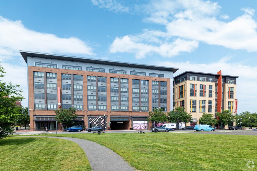 More Photos Of 2900 Main Line Blvd, Alexandria Apartments For Sale