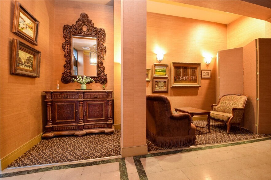 More Photos Of 102 Campbell Ave SW, Roanoke Office For Sale