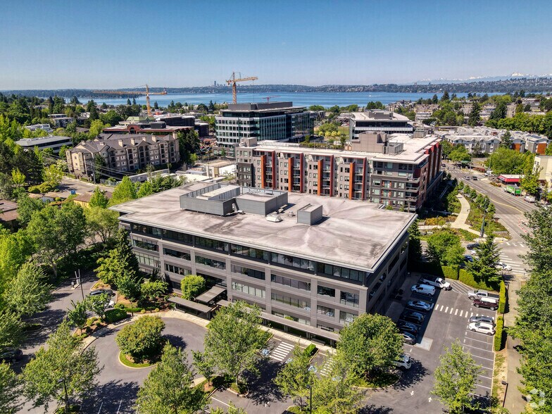More Photos Of 720 4th Ave, Kirkland Office For Lease