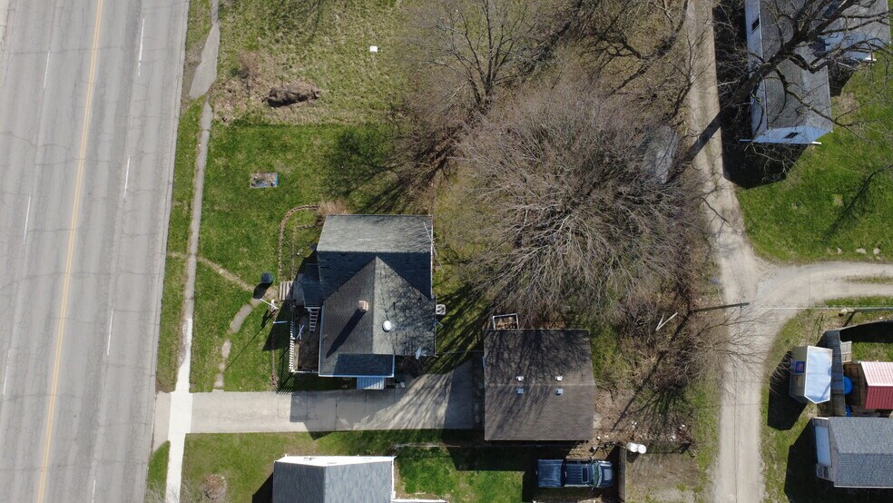 More Photos Of 3401 E Memorial Dr, Muncie Storefront For Sale